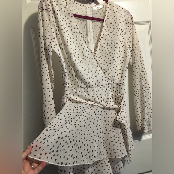 White and Black Spotted Romper. - Picture 10 of 16